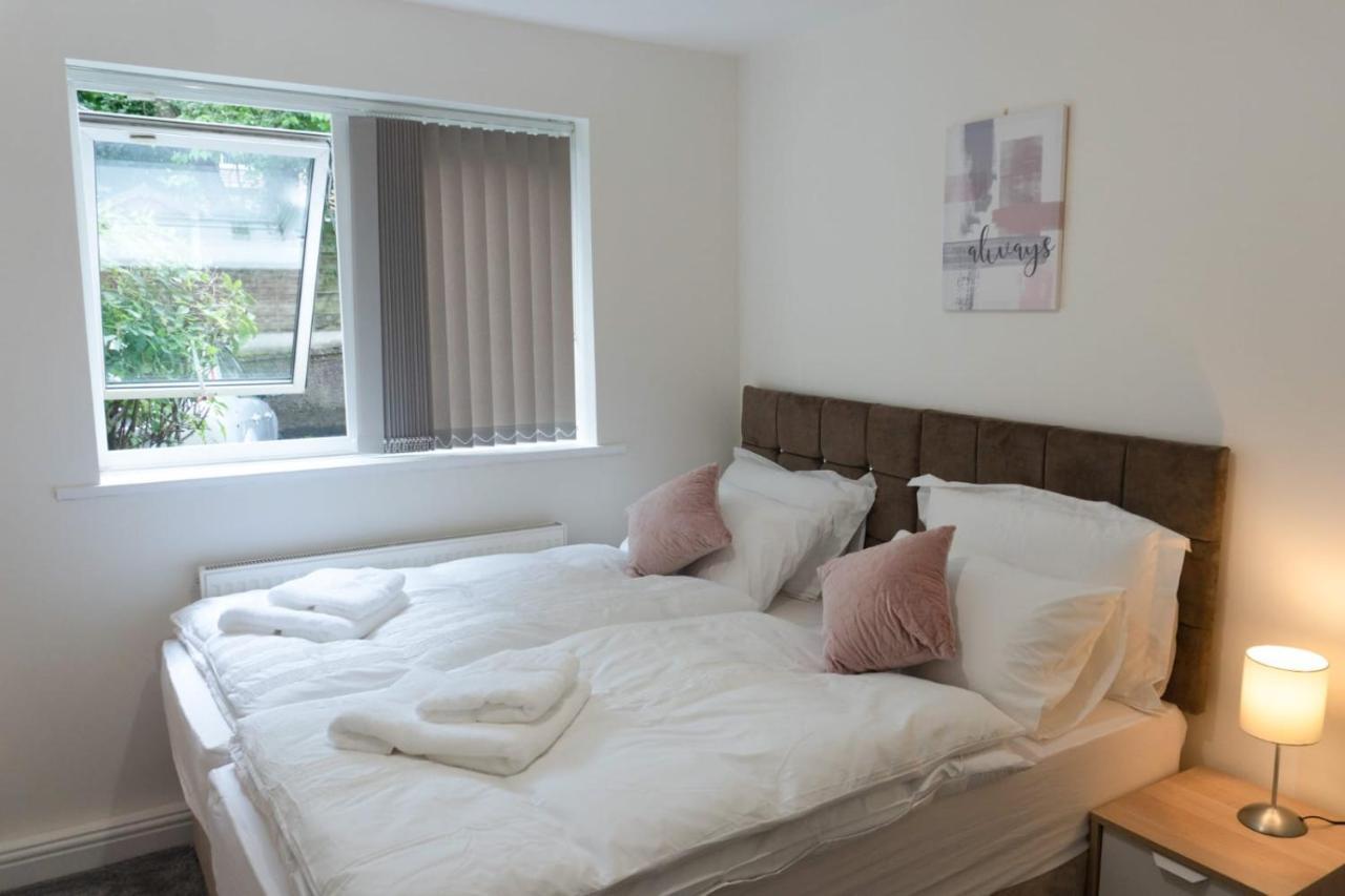 Gorgeous Ground Floor Apartment + Free Parking Manchester Esterno foto